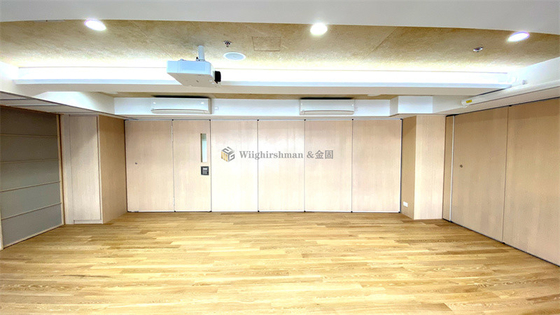 Partitions de bureau pliantes modulaires et durables, séparateurs de salle d'accordéon montés sur piste