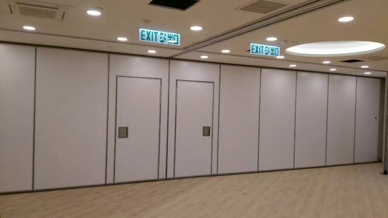 Manual Operasyon Kaydırıcı Duvar Bölücüler Alüminyum Çerçeveli Yüklü Oda Bölücüler
