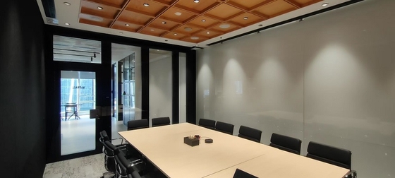 Pared divisoria retráctil de aluminio anodizado para oficinas y espacios comerciales