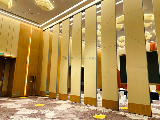 Superficie de tablero de MDF Pared divisoria del salón de banquetes Alta flexibilidad
