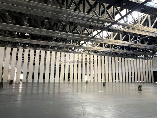 Cuadro de aluminio Pared divisoria del salón de banquetes 80 mm espesor Alta durabilidad