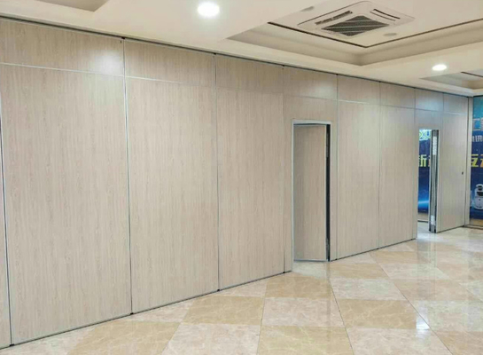 Parement pliable acoustique insonorisé léger pour les espaces publics